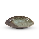 Unofu Brown Moss Round Bowl