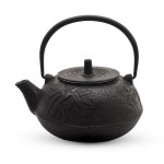 Shochikubai Black Maple Cast Iron Teapot